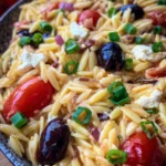 Griechische Reisnudeln mit Tomaten, Feta und Oliven
