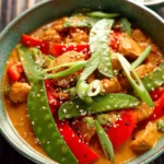 Rotes Thai Curry mit Hähnchen